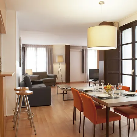 Apartment Aspasios Plaza Real Barcelona