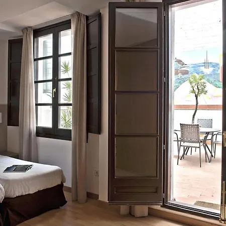 Apartment Aspasios Plaza Real Barcelona