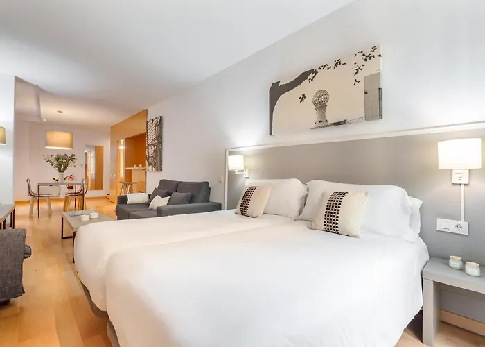 Lejlighed Aspasios Plaza Real *