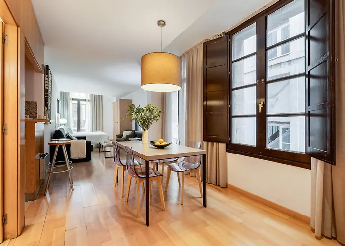 Lejlighed Aspasios Plaza Real