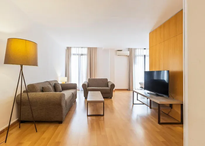 Aspasios Plaza Real Lejlighed